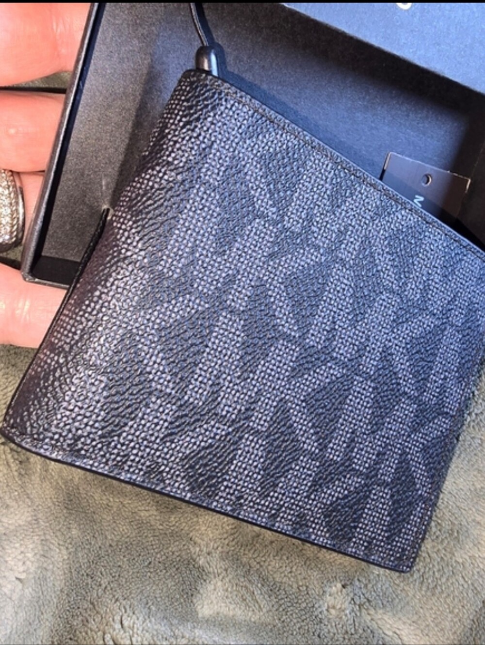NIB Michael Kors Signature Jet Set Bifold Wallets